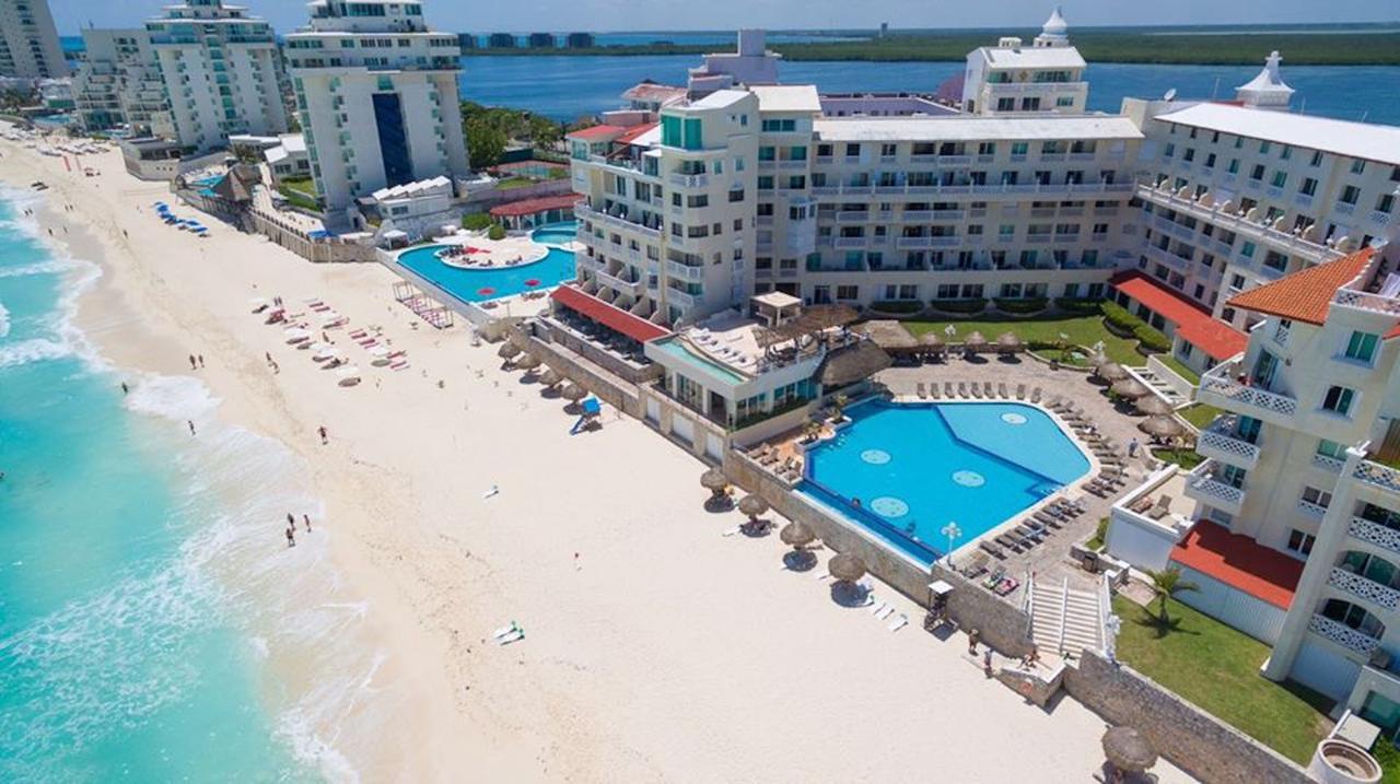 Ar Cancun Plaza Exterior foto